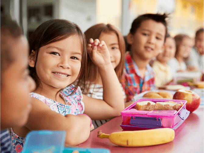 Kids Eating Lunch